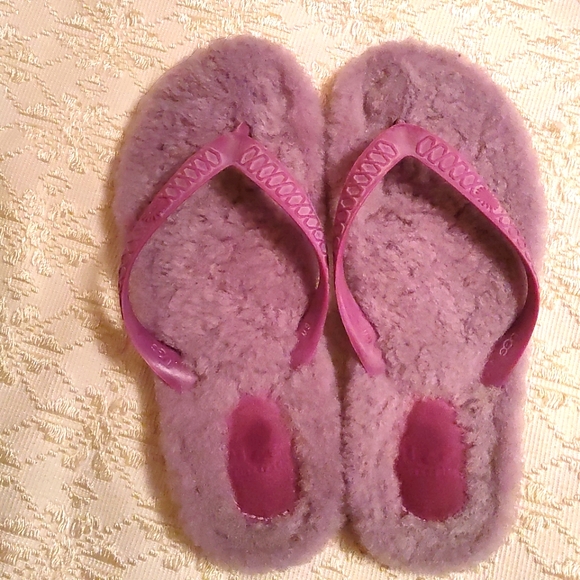 UGG Shoes - UGG lamb fur pinky purple flip flops sandals